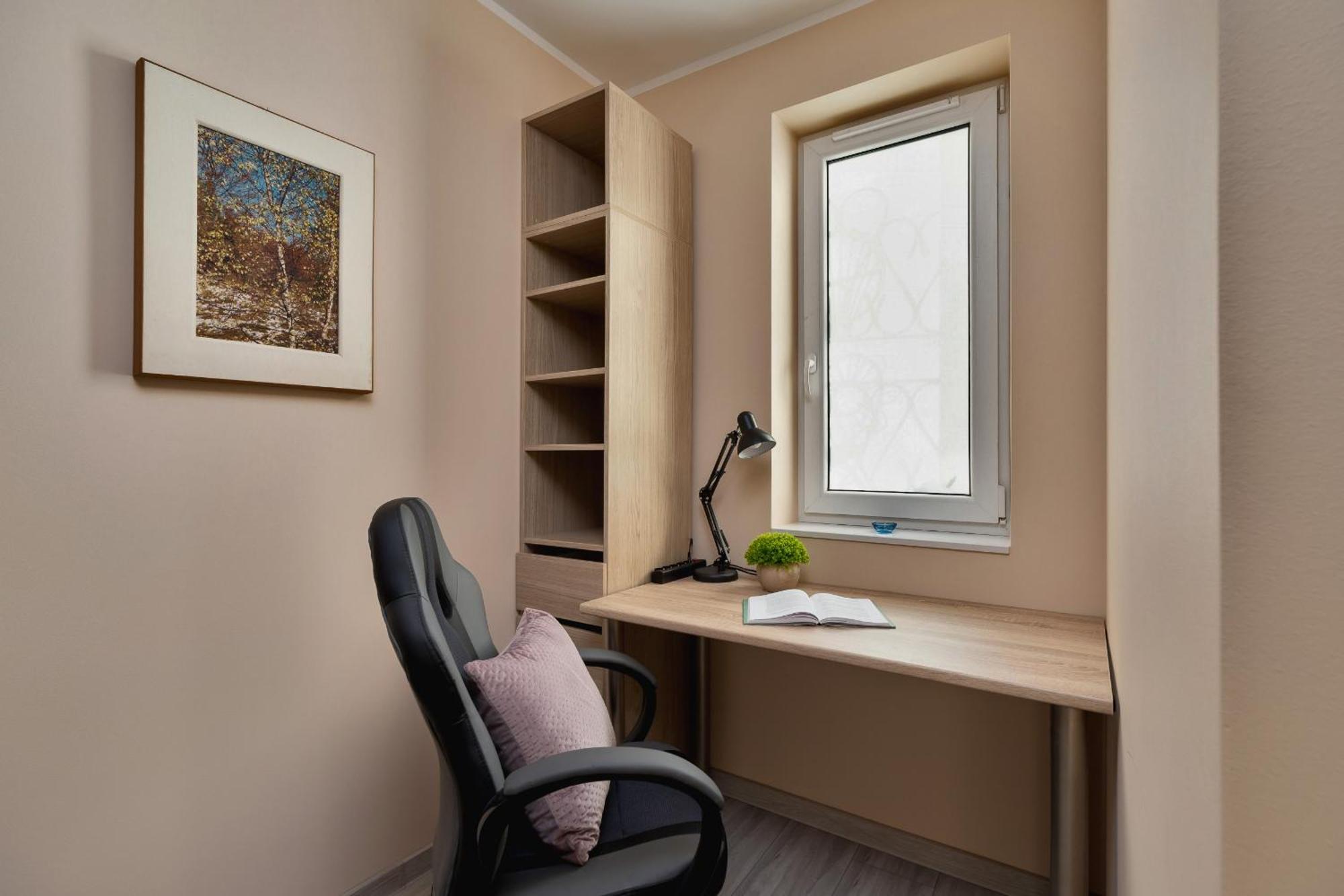 Leilighet Business For Office Kolaczy By Renters